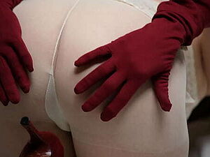 Hawt MILF Kitt Lacey hooks up with fellow from coarse sex courtship web page and receives trash screwed